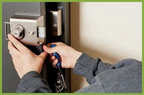 Central Lock Key Store Kansas City, MO 816-622-3383 - 16-emergency-locks-locksmith